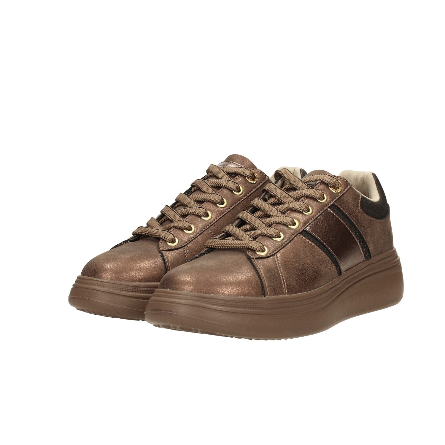 Sneakers total black. Tacco alto 4.5cm