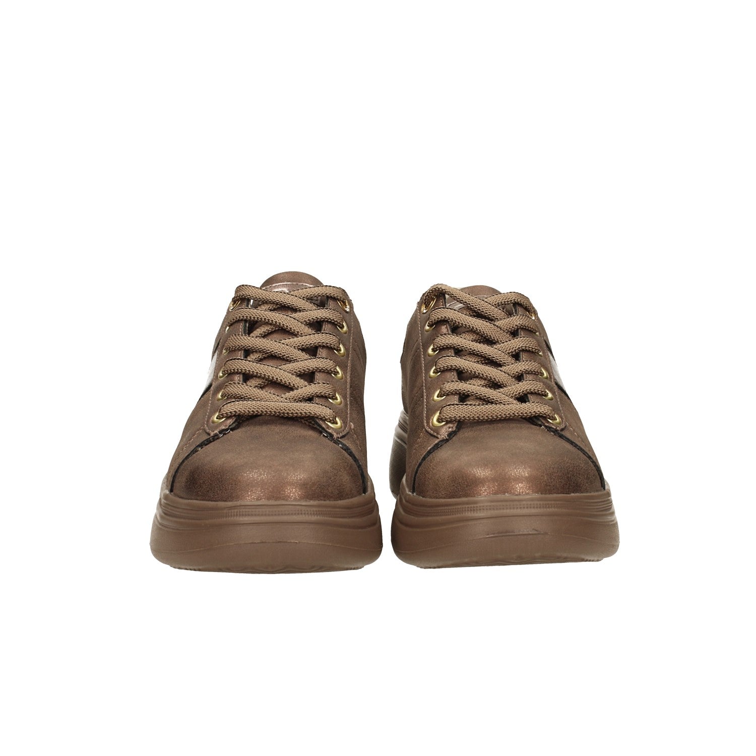 Sneakers total black. Tacco alto 4.5cm