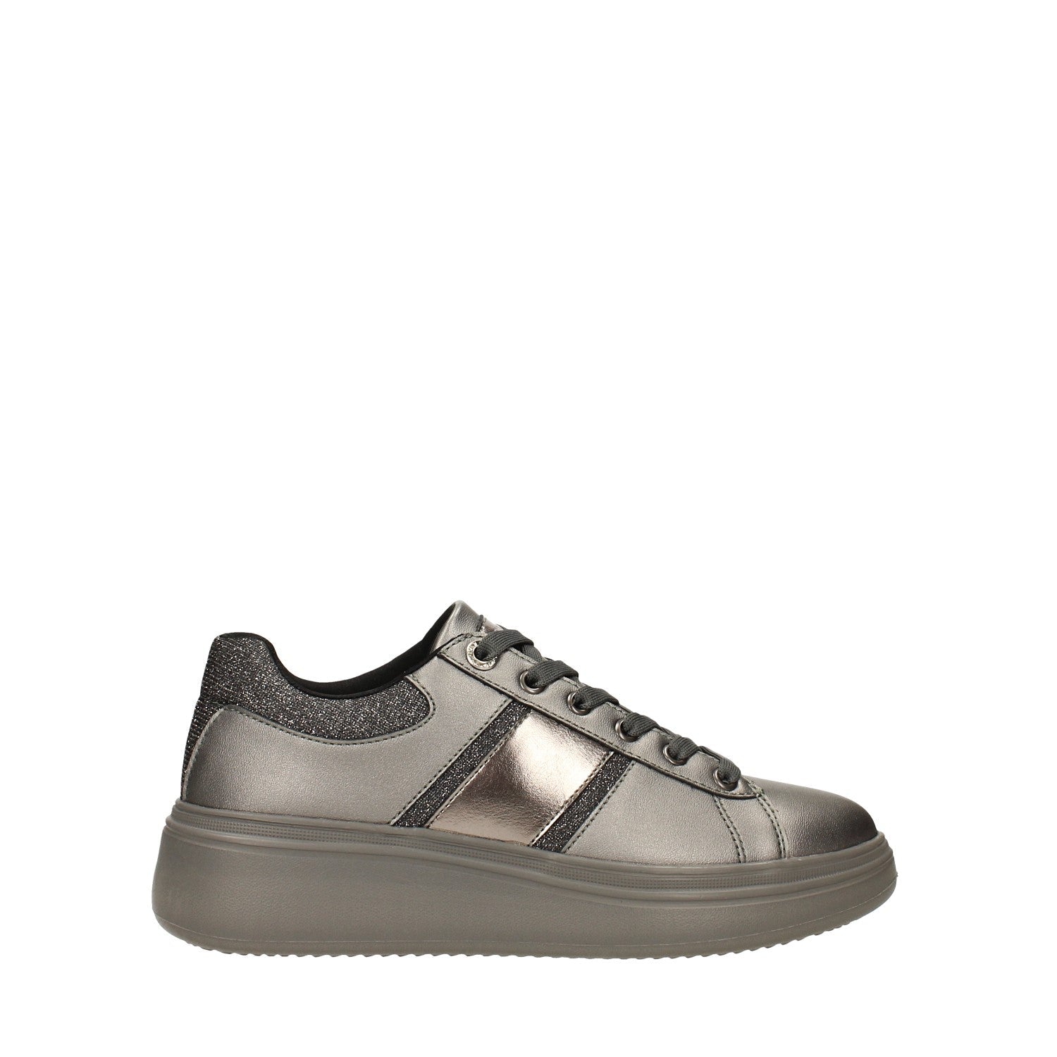 Sneakers total black. Tacco alto 4.5cm