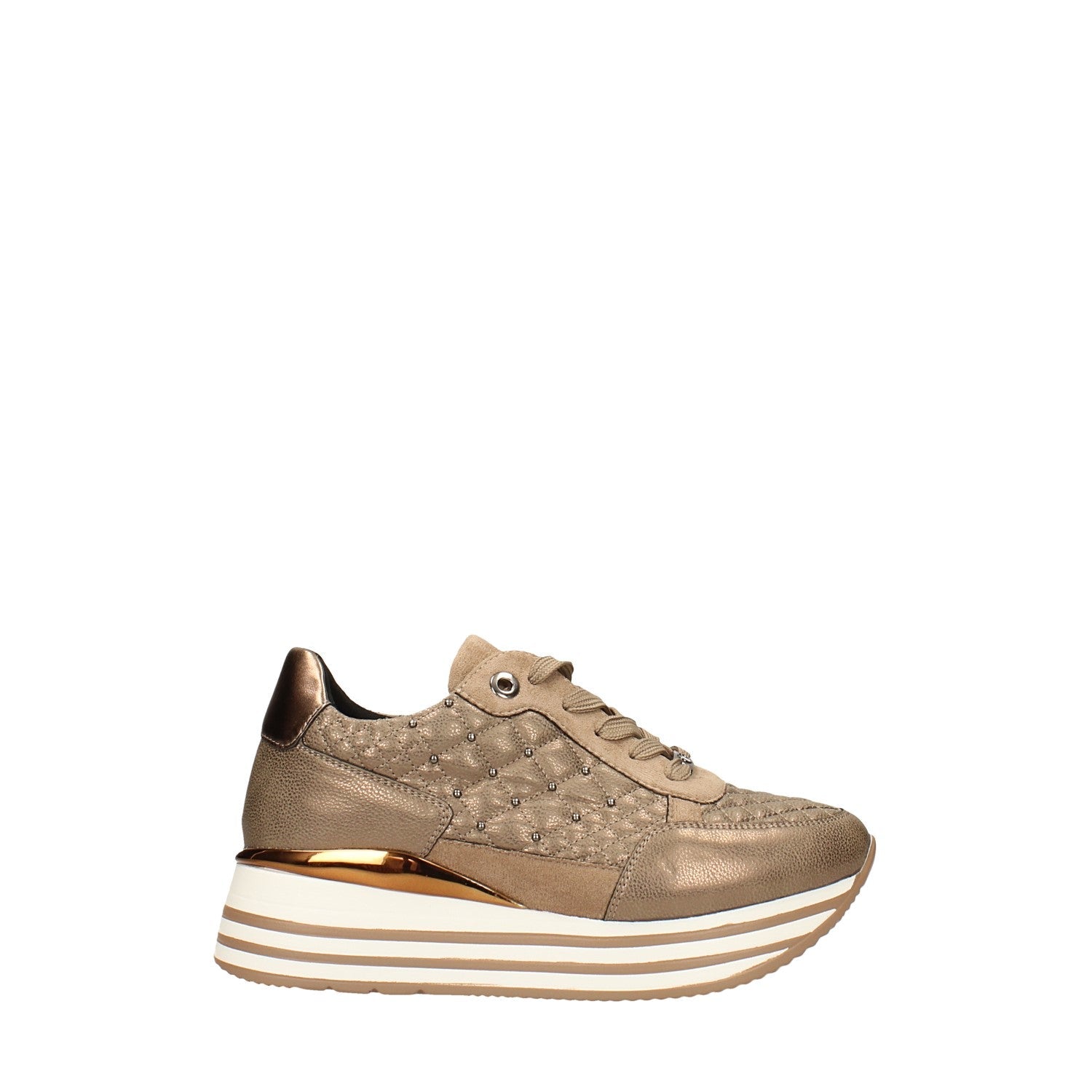 Sneakers metalassé con borchie