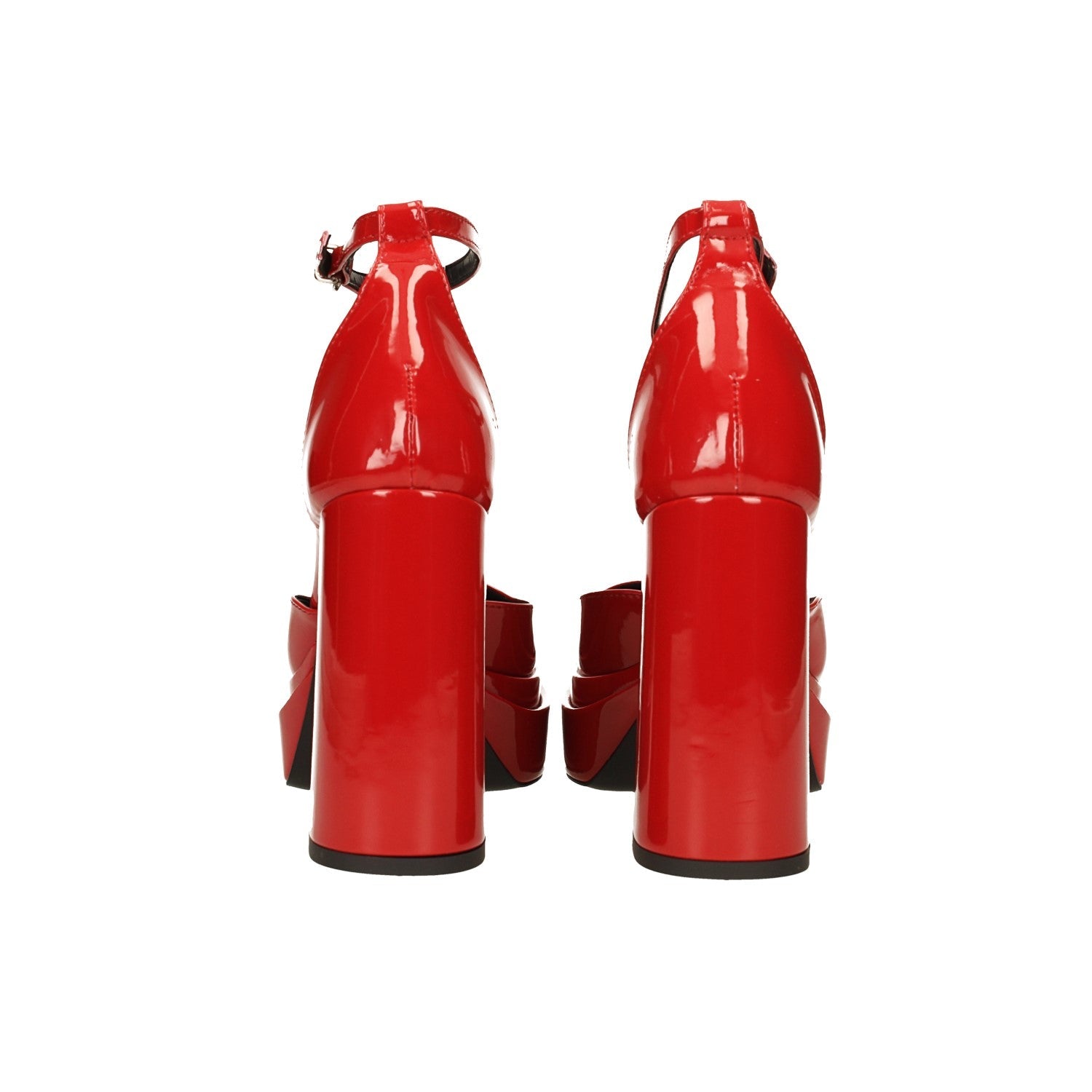 Décolleté in vernice con doppio plateau. Made in Italy. Tacco alto 11cm