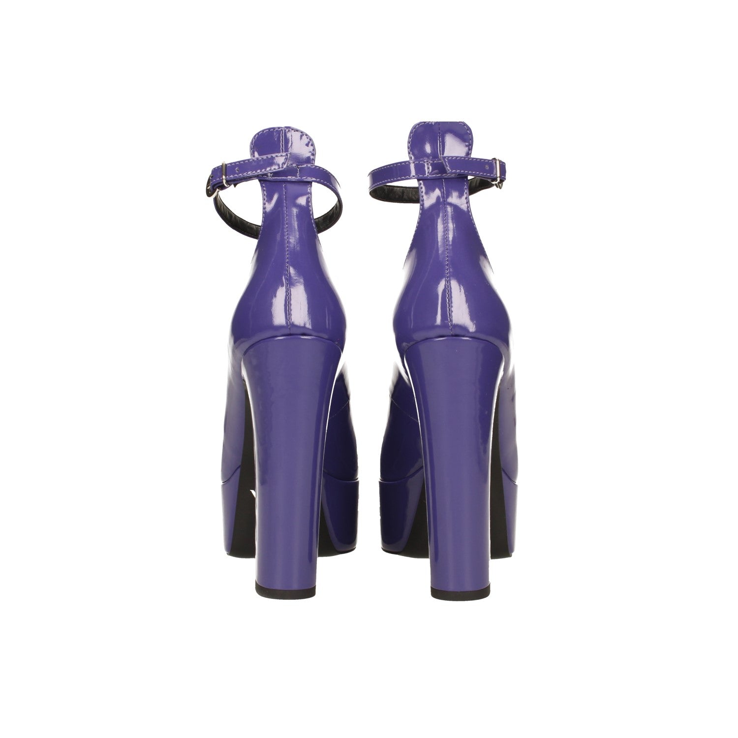 Décolleté platform in vernice. Made in Italy. Tacco alto 13.5cm