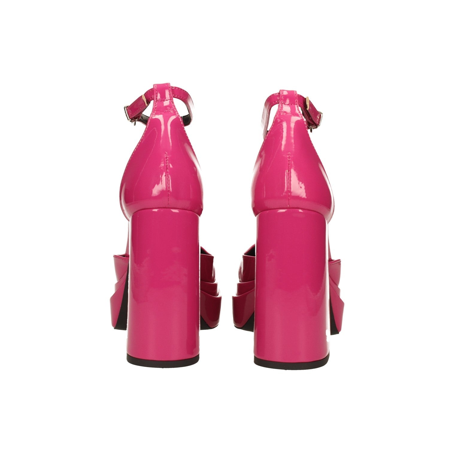 Décolleté in vernice con doppio plateau. Made in Italy. Tacco alto 11cm