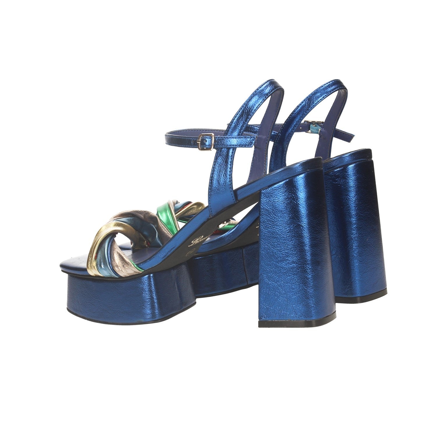 Sandali intrecciati. Tacco alto 11 cm