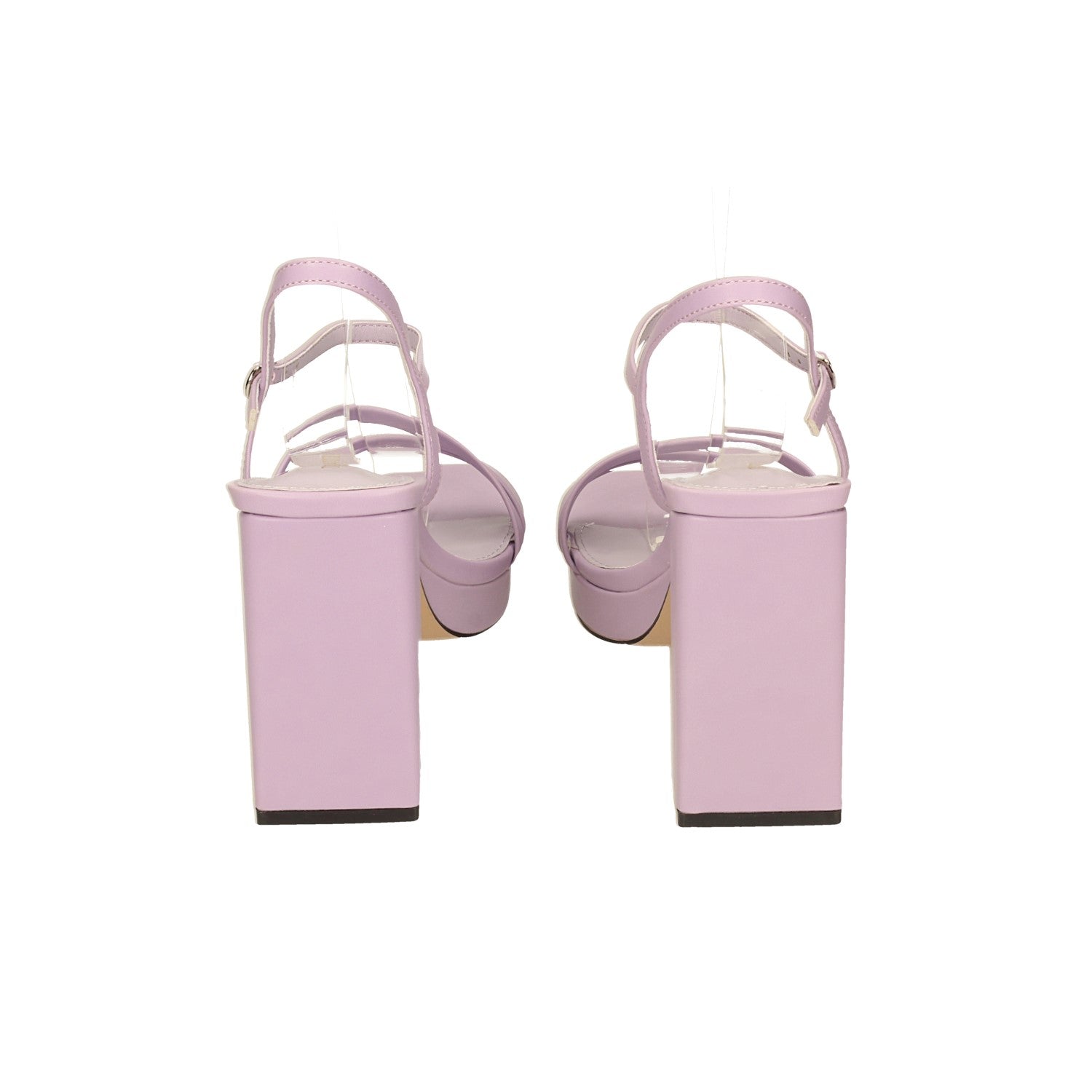 Sandali con listini sottili. Tacco alto 10cm
