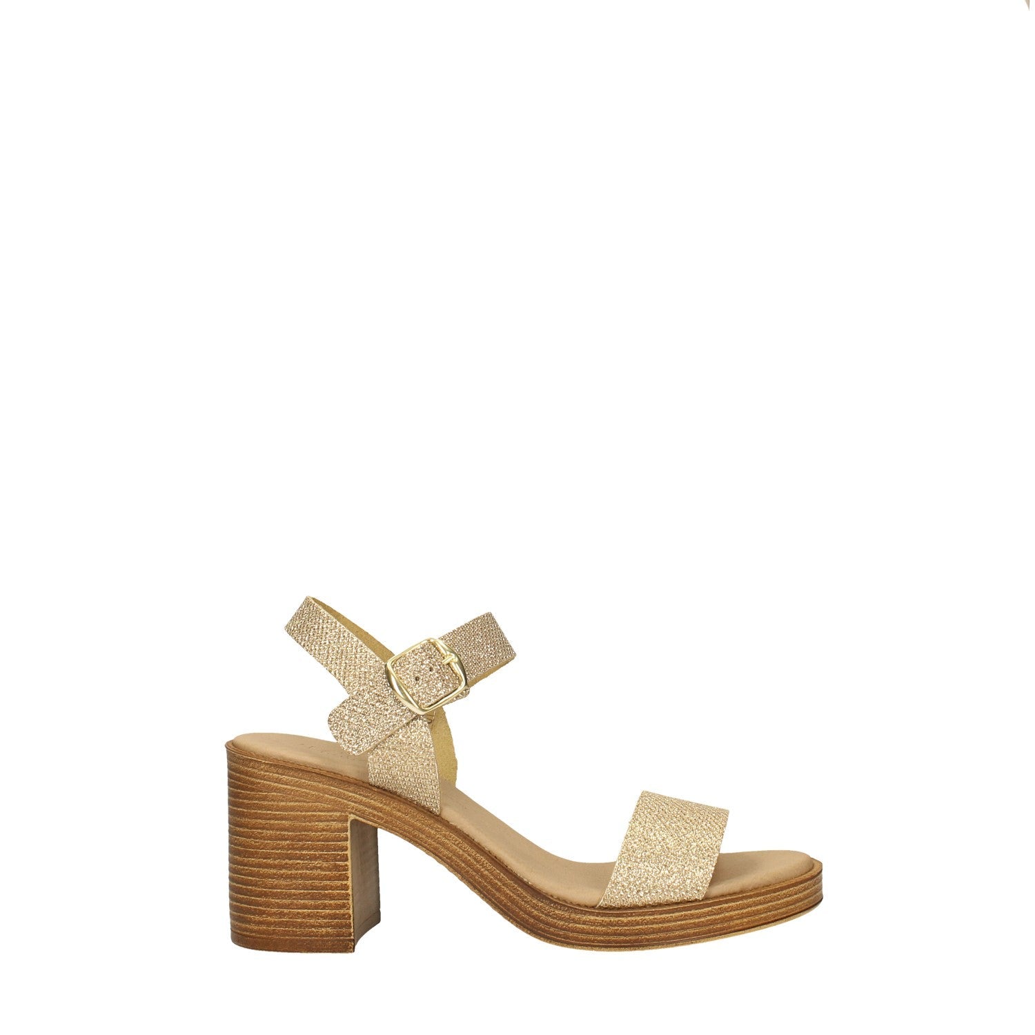 Sandali con zeppa. Made in Italy. Tacco alto 7 cm