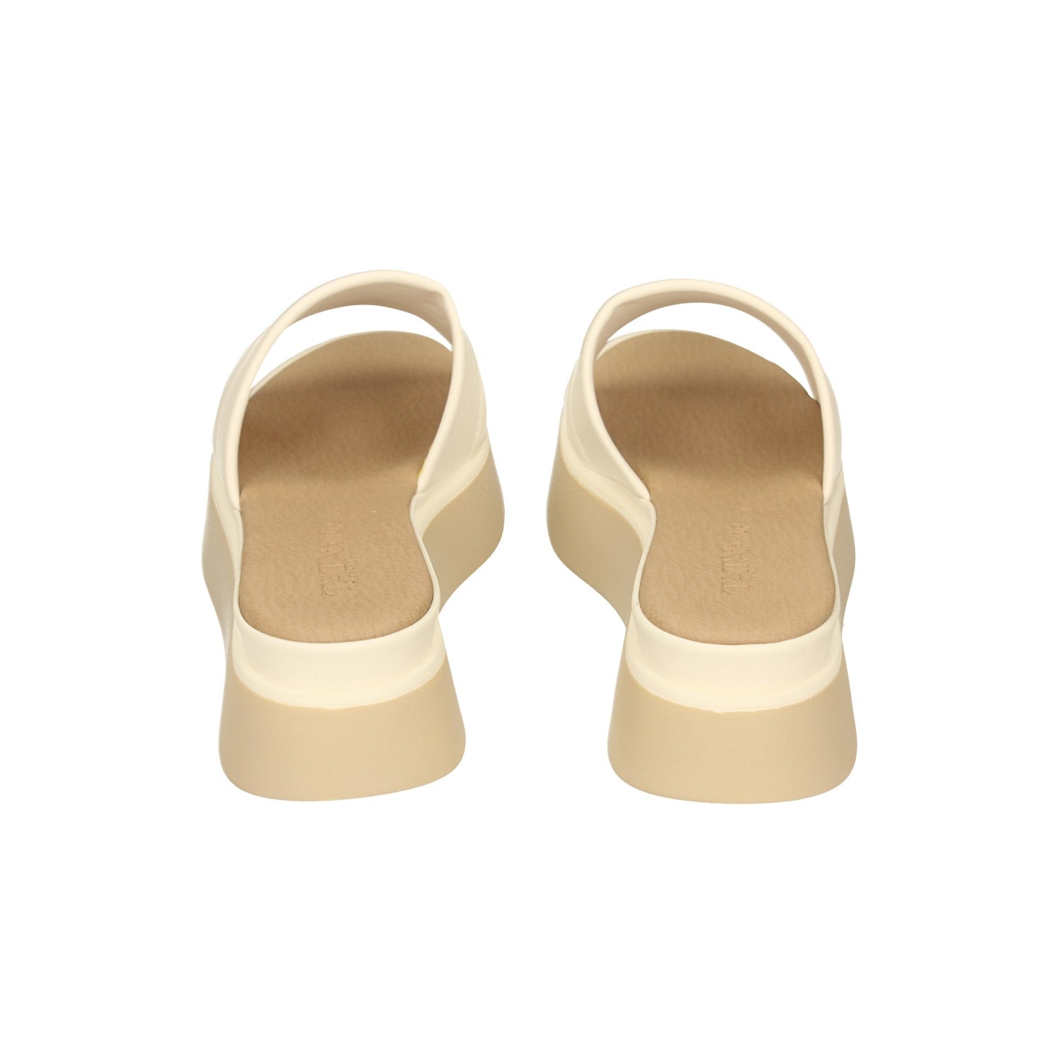 Sandali con zeppa. Tacco alto 3cm