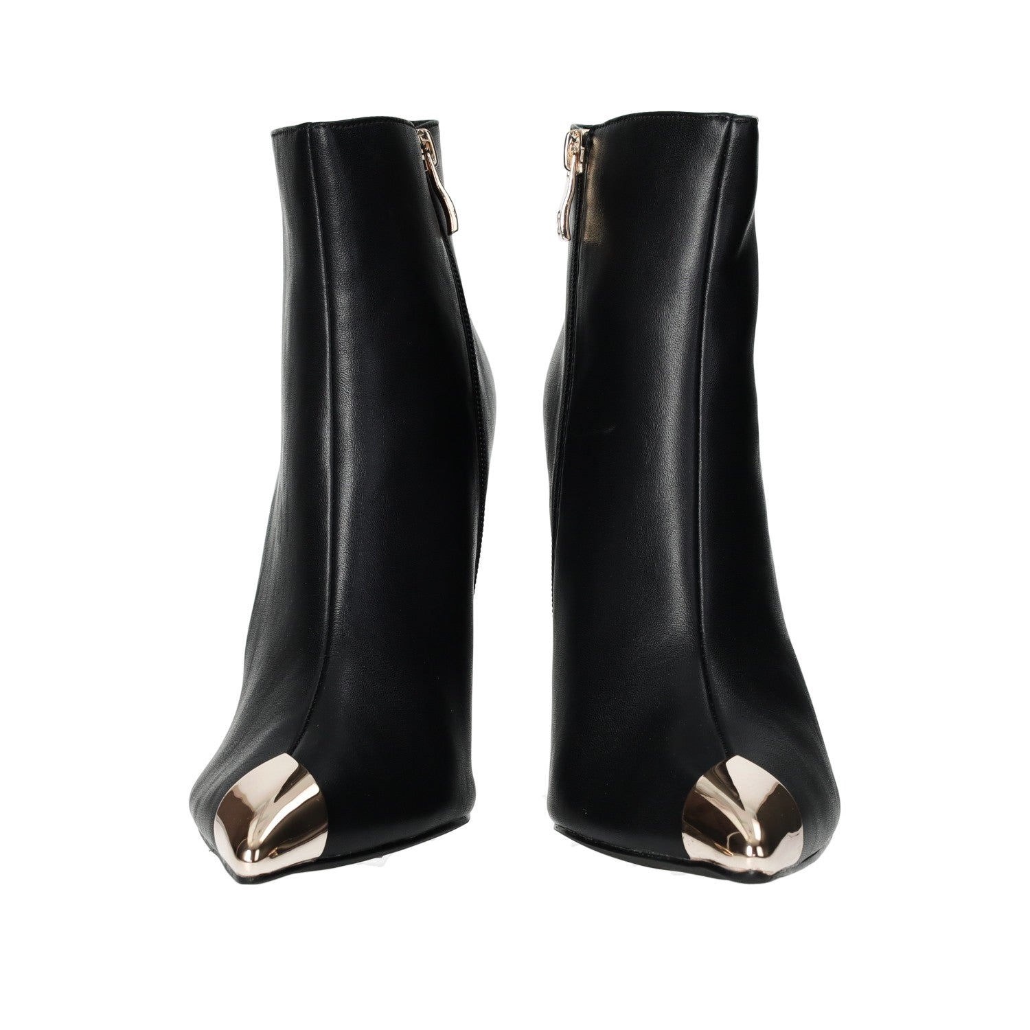Stivaletti con inserto sulla punta. Tacco alto 10 cm
