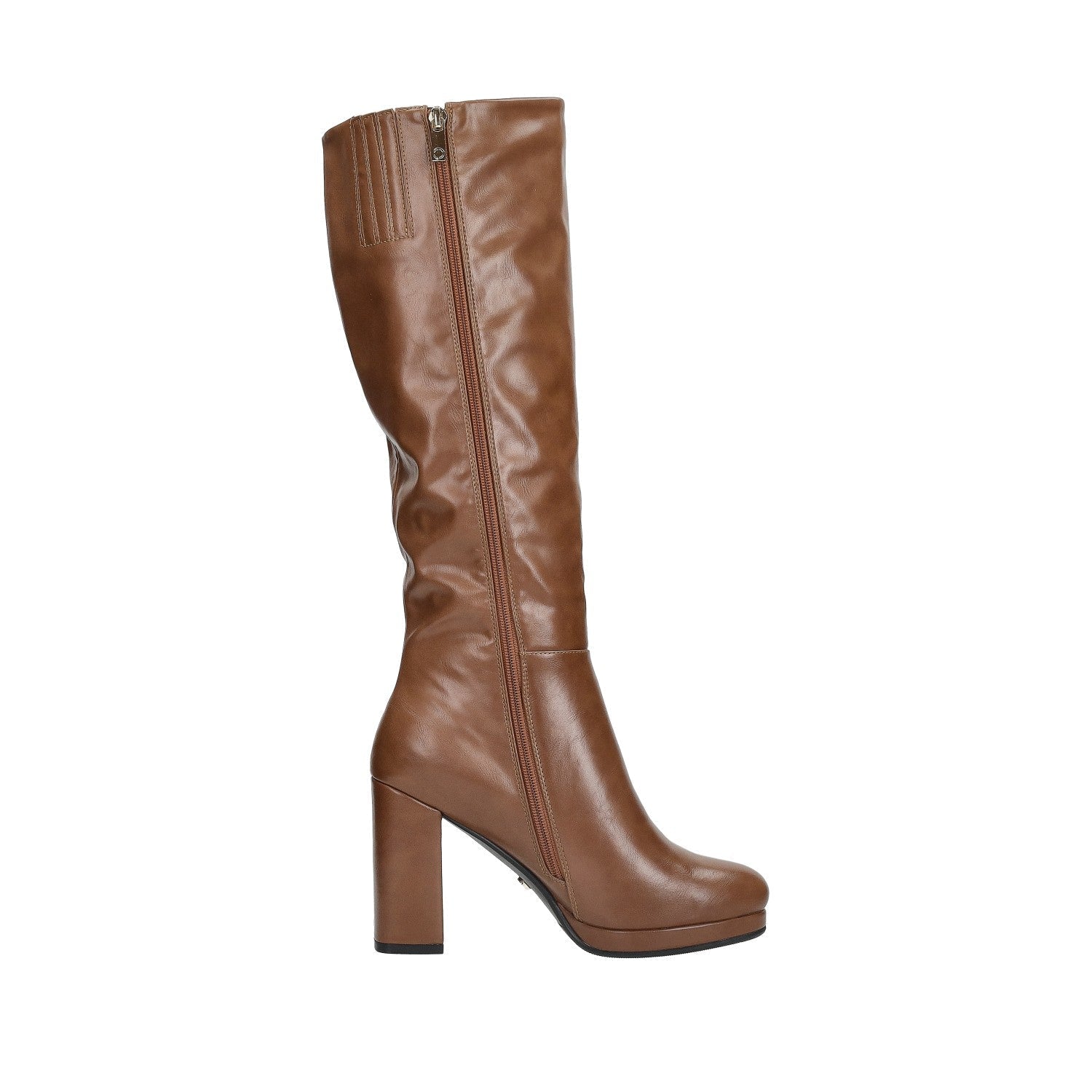 Stivali con tacco chunky. Tacco alto 7cm