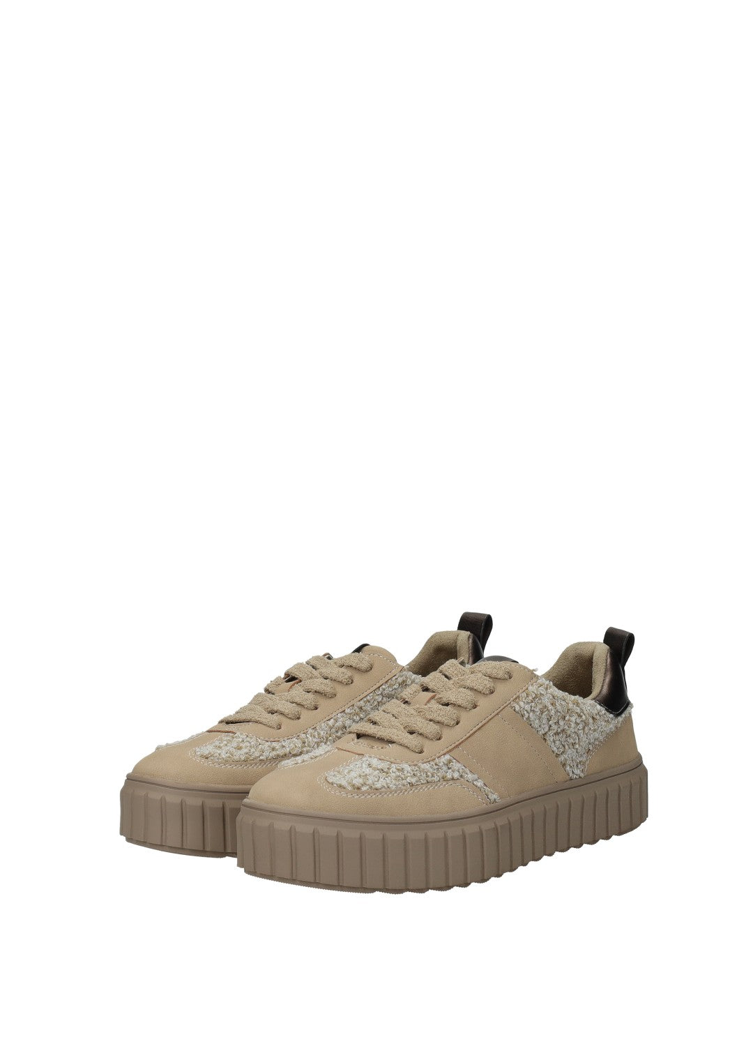 Sneakers platform