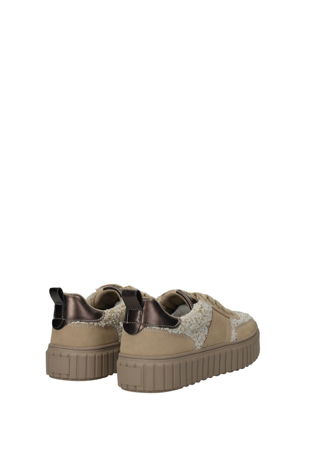 Sneakers platform